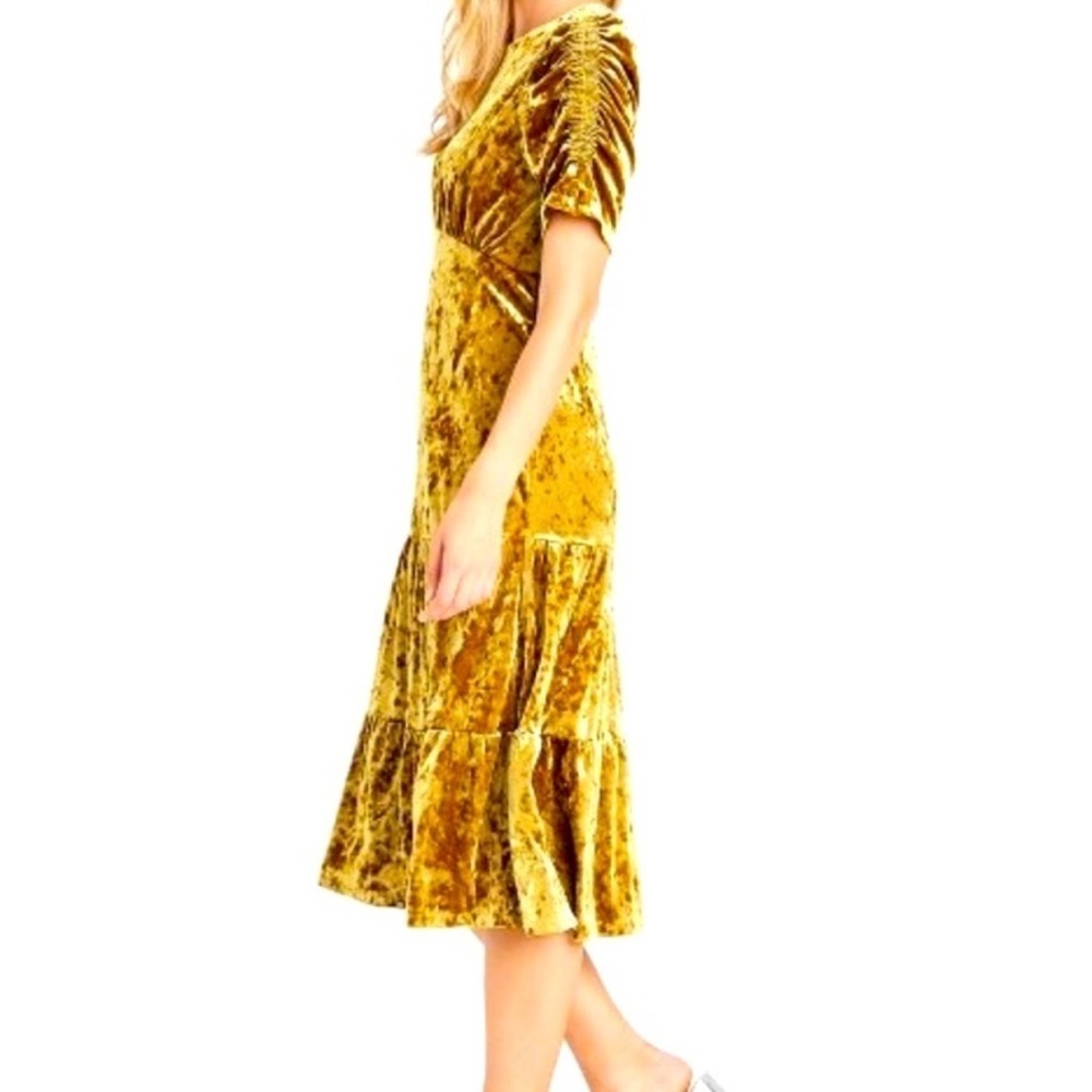 Who What Wear Gold Crushed Velvet Ruched Sleeve Dress - Picture 10 of 10